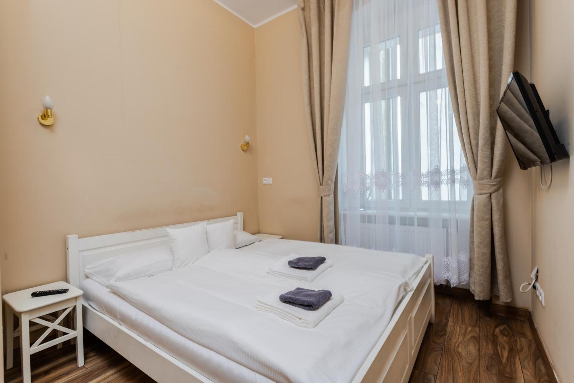 Functional And Comfortable Very Berry Studios In Poznan By Noclegi Renters Esterno foto