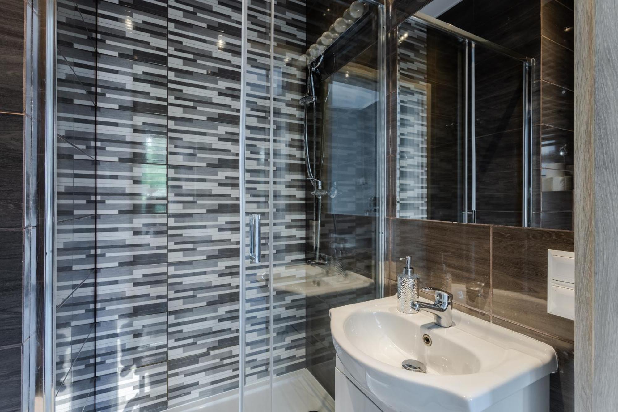 Functional And Comfortable Very Berry Studios In Poznan By Noclegi Renters Esterno foto